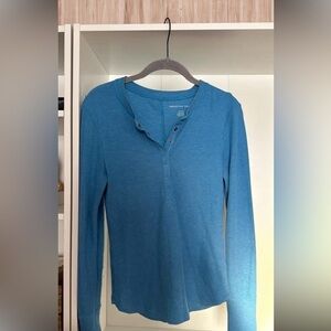 Aerie blue Henley Medium
